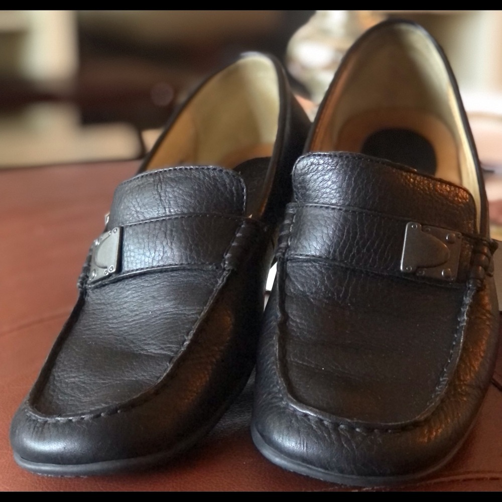 BORN Leather Loafers